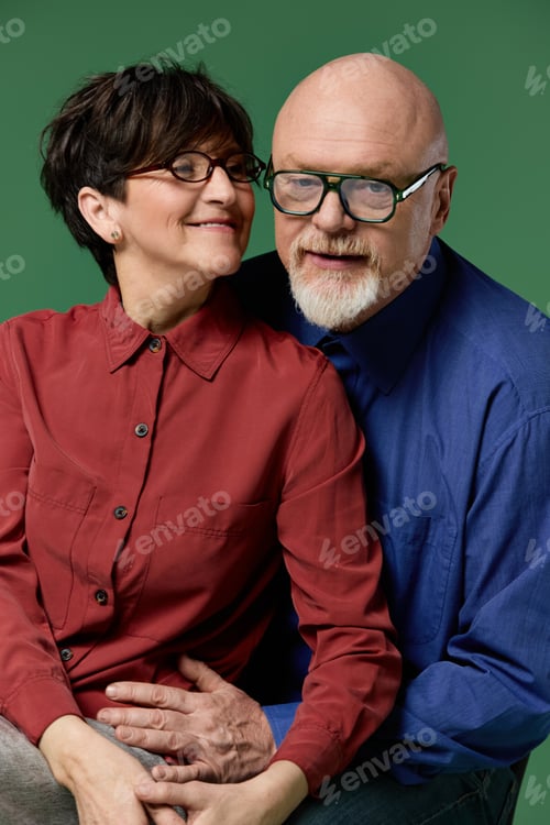 Preview: Timeless love shines through the joyful smiles of a senior couple in vibrant colors
