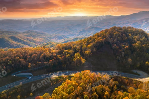 Preview: American highway in North Carolina Appalachian mountains