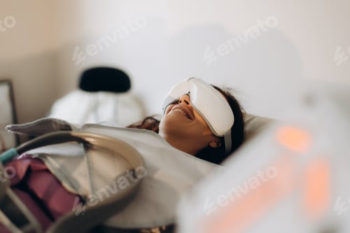 Preview: Woman relaxing receiving pressure therapy spa treatment