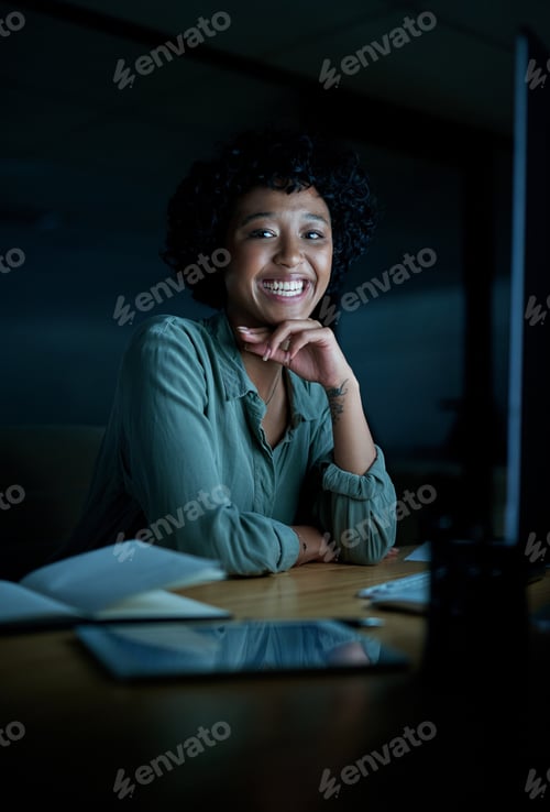Preview: Computer, portrait and business woman in office at night with creative, research or review