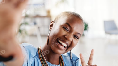 Preview: Office, portrait and woman with peace sign for selfie, laughing and profile picture for social