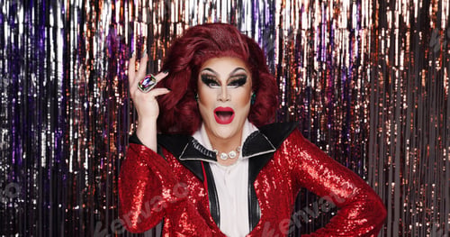 Preview: Portrait, drag artist and pride at streamers with makeup for transformation