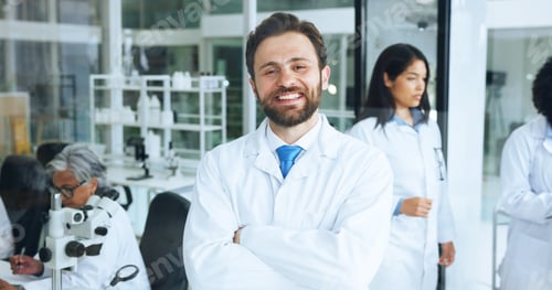 Preview: Science, portrait and man in lab with arms crossed, career pride or experience in genetic