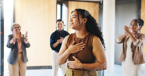 Preview: Applause, corporate training or woman with staff in circle, business workshop