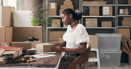 Preview: Ecommerce, box and shipping with black woman in warehouse for delivery, distribution and courier