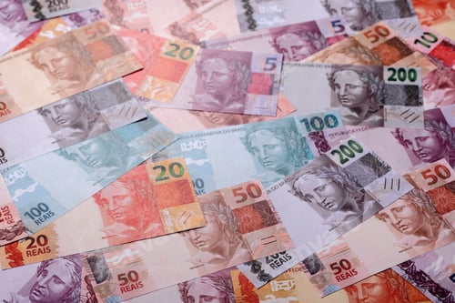 Preview: Brazilian paper money, real banknotes as currency for exchange or travel. Brazilian money