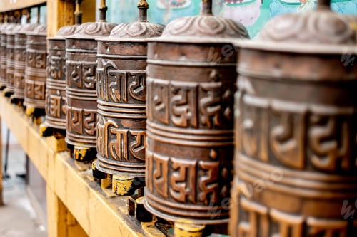 Vorschau: Spinnende buddhistische Gebetsmühle