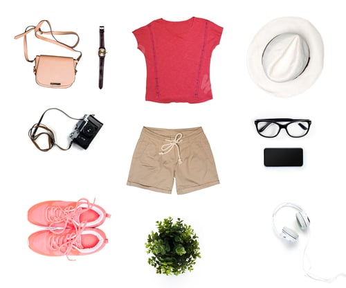 Preview: Fashion items arranged on a flat surface for summer outing preparation