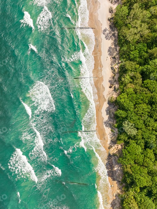 Preview: Top down view of big waves on Baltic Sea.