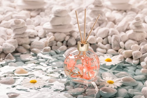 Preview: Aromatic diffuser fragrance smelling of summer and sea.