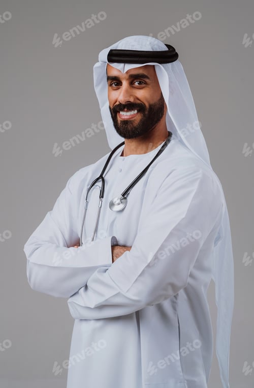 Preview: Arab doctor wearing traditional clothing and stethoscope