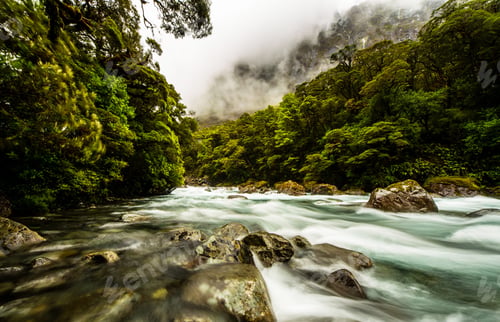 Preview: A Fairytale New Zealand in Pictures