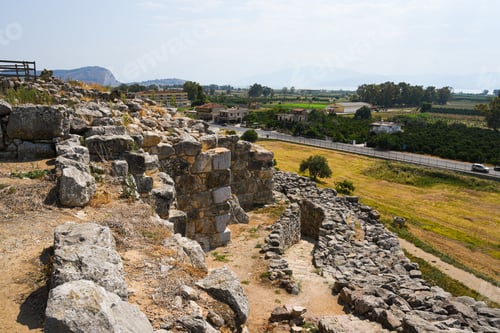 Preview: Tiryns archaeological site showcasing ancient Mycenaean ruins