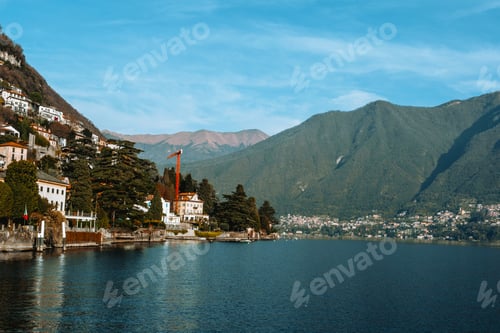 Preview: Lake Como landscape with houses and mountains