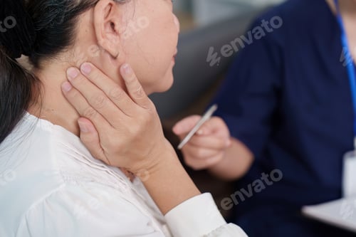 Preview: Senior patient receiving medical examination
