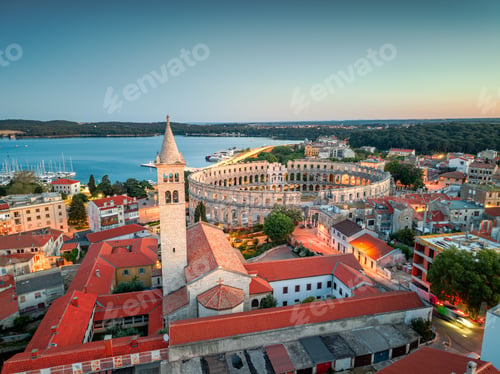 Preview: Pula, Croatia Historic Old Town Cityscape