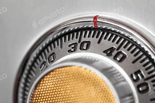 Preview: Close-up of the combination lock on a safe.