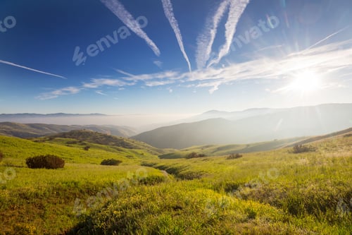 Preview: Green hills