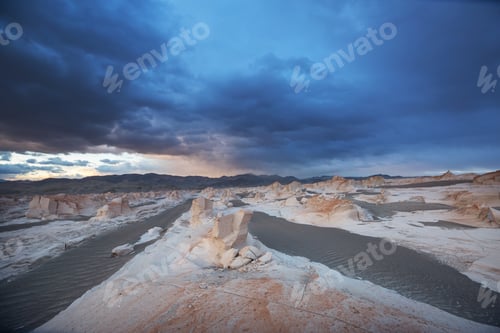 Preview: Campo de Piedra Pomez