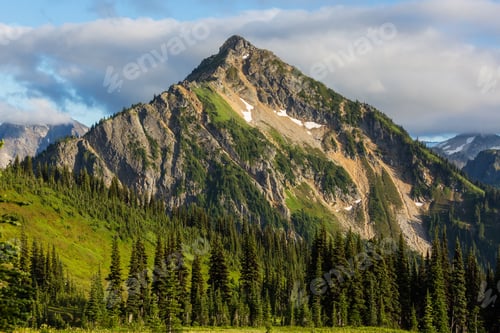 Preview: Mountains in Washington