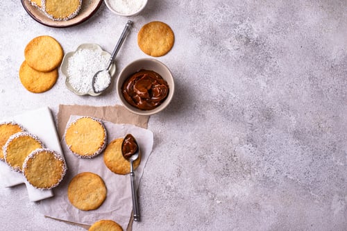 Preview: Alfajores, traditional Spanish sandwich cookies