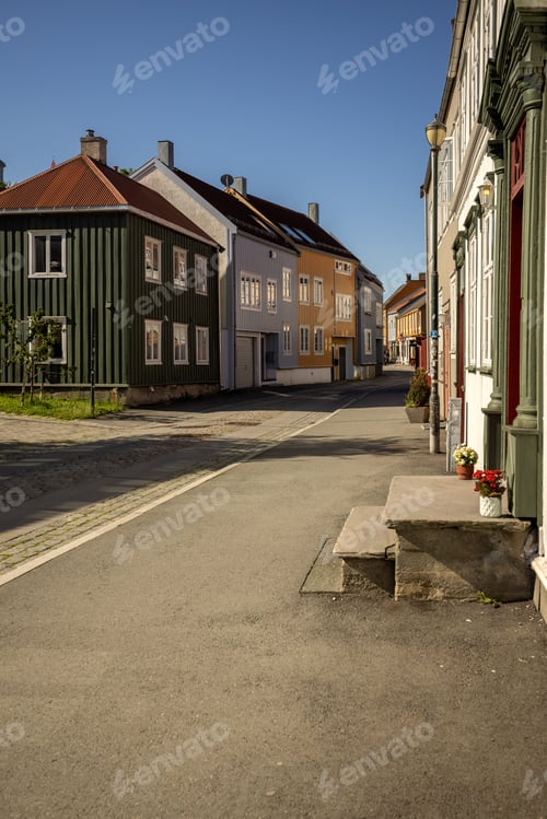 Preview: Sunlit Street with Traditional Norwegian Houses