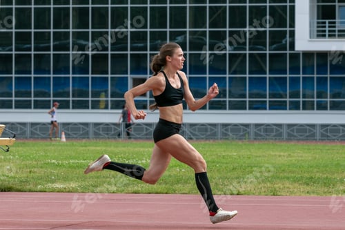 Preview: Female athlete running