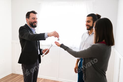 Preview: Newly married couple receiving the new keys