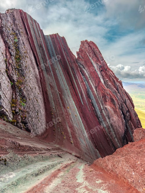 Preview: Colorful Striped Rock Walls at Pallay Punchu Mountain in the Peruvian Andes