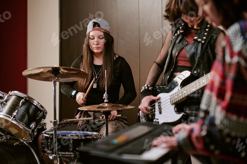 Preview: Teenage Girls Music Group Rehearsing Together in Studio