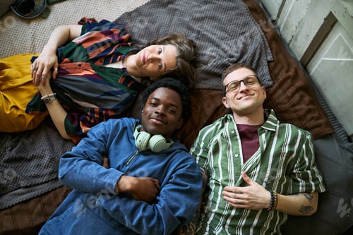 Preview: Portrait of Diverse Adult Friends Relaxing for Lifestyle Campaign