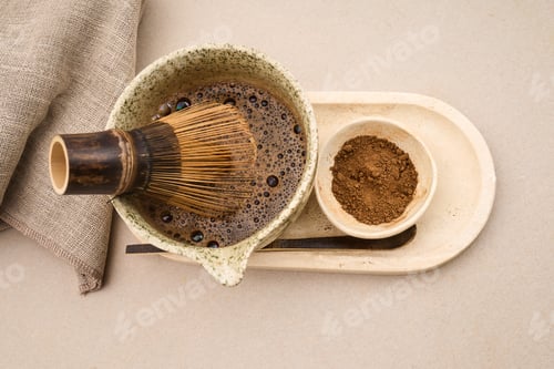 Preview: Preparing houjicha tea with a bamboo chasen whisk