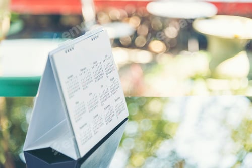 Preview: 2018 Calendar Event Planner is busy. Businesswoman always Planning Agenda and Schedule using calenda
