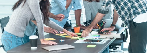 Preview: Banner Diversity multiethnic team business person meeting group of business people Present conferenc
