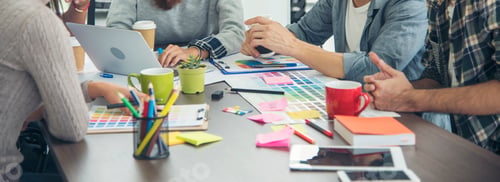 Preview: Banner Diversity multiethnic team business person meeting group of business people Present conferenc