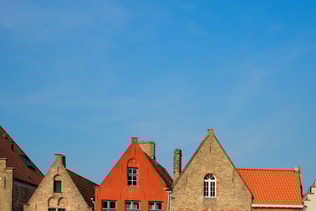 Canal and old houses. Bruges (Brugge), Belgium
